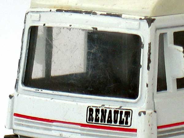 129. Renault R365 Highliner.